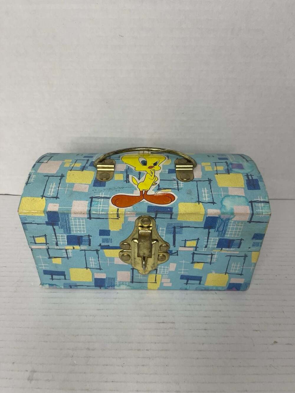 Unreleased Sample Vintage 1996 Tweety Bird Once Upon a Rose Decorative Trunk Box
